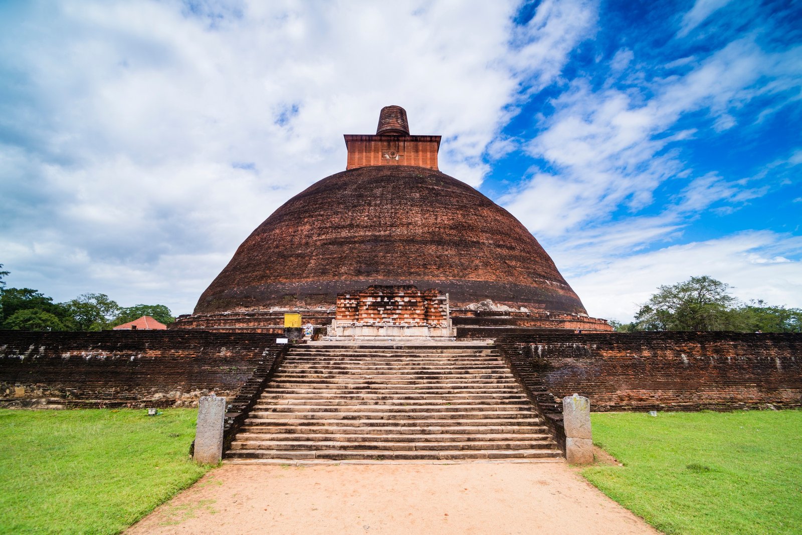 Sacred City of Anuradhapura, Jetvanarama Dagoba, aka Jetvanaramaya Stupa, Cultural Triangle, Sri Lan